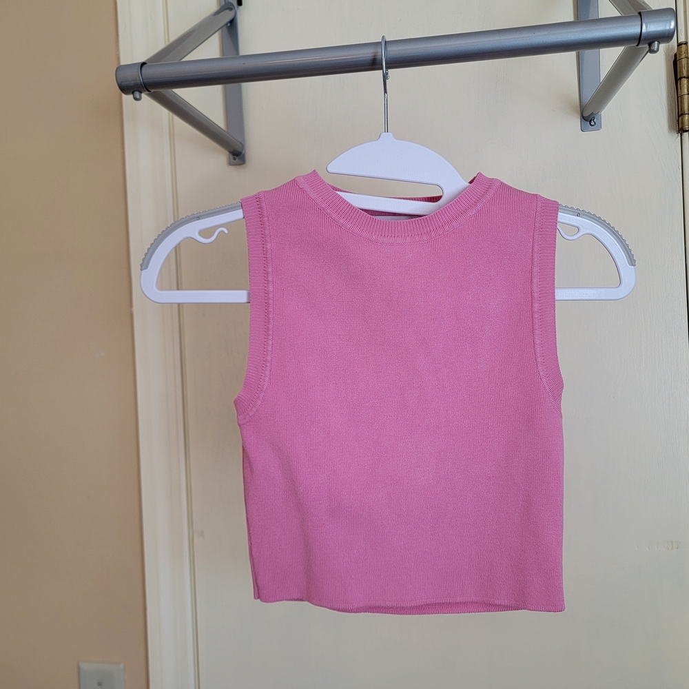 Pink Sleeveless Knit Crop Top